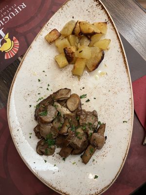   at Rifugio Romano in Rome