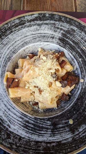 Gricia at Rifugio Romano in Rome