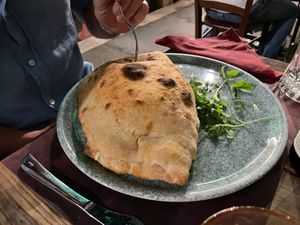 Calzone   at Rifugio Romano in Rome