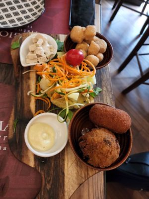 The vegan appetizers at Rifugio Romano in Rome