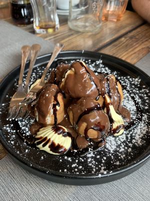   at Rifugio Romano in Rome