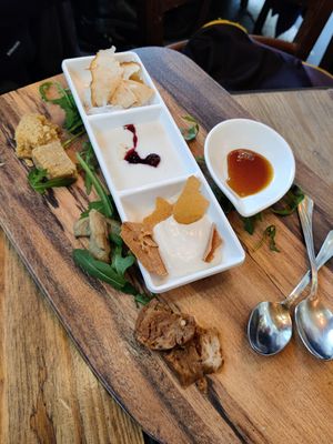 Vegan cheese platter at Rifugio Romano in Rome