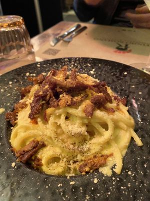 Carbonara vegana   at Rifugio Romano in Rome