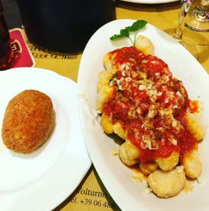 pizza gnocchi at Rifugio Romano in Rome