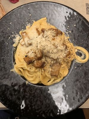   at Rifugio Romano in Rome