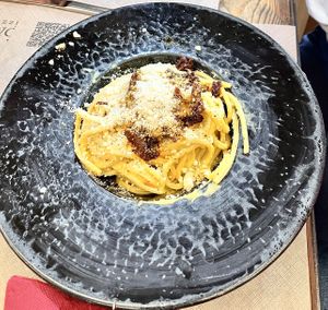 Italian CARBONARA veg  at Rifugio Romano in Rome