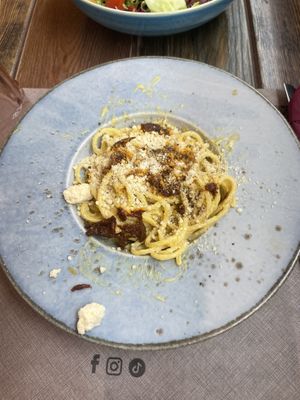   at Rifugio Romano in Rome