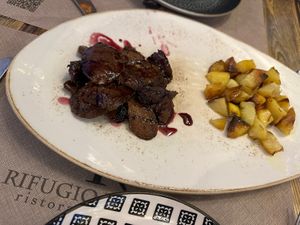 Scacciatora di Seitan  at Rifugio Romano in Rome