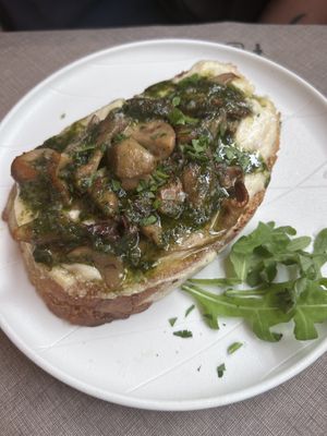 Bruschettone gorgonzola  at Rifugio Romano in Rome
