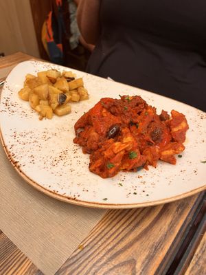 Pollo chicken   at Rifugio Romano in Rome