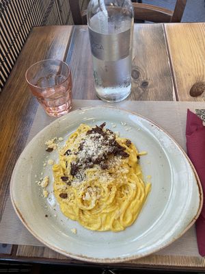 Carbonara  at Rifugio Romano in Rome