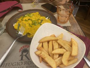 Ravioli and French fries  at Rifugio Romano in Rome