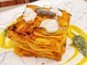 Lasagna crema di zucca e salsiccia WOW at Rifugio Romano in Rome