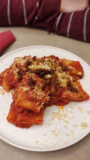 Paccheri freschi all'amatriciana vegan at Rifugio Romano in Rome