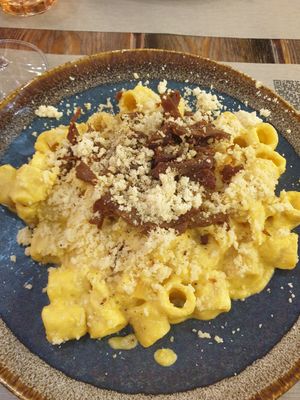 Gluten-free carbonara at Rifugio Romano in Rome