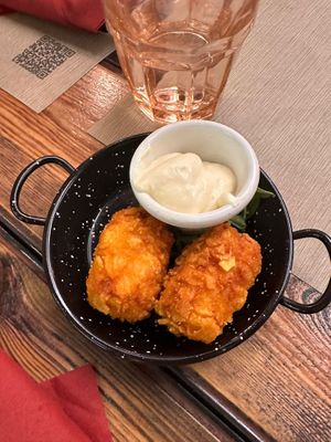   at Rifugio Romano in Rome