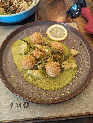  at Rifugio Romano in Rome