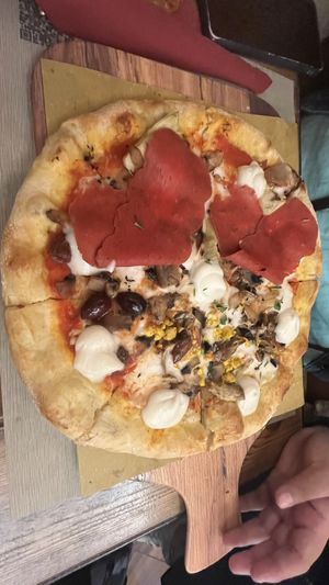 Capriciosa  at Rifugio Romano in Rome