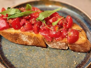 Tomato bruschetta at Rifugio Romano in Rome