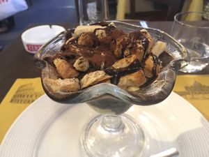 Dessert at Rifugio Romano in Rome
