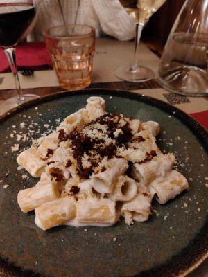 Gricia at Rifugio Romano in Rome