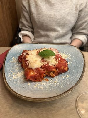 Cannelloni   at Rifugio Romano in Rome
