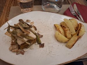 Tempeh and carciofo alla romana at Rifugio Romano in Rome