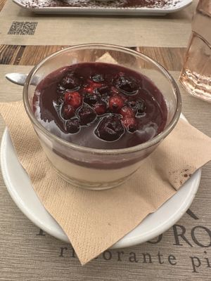 Berry cheesecake  at Rifugio Romano in Rome