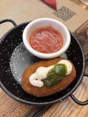   at Rifugio Romano in Rome