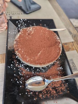 Tiramisu at Rifugio Romano in Rome