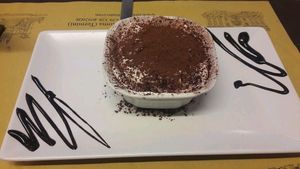 vegan tiramisu at Rifugio Romano in Rome