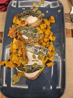 Polpette vegetali con zucca at Rifugio Romano in Rome