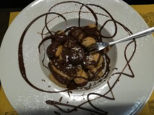 Vegan dumplings and nutella at Rifugio Romano in Rome