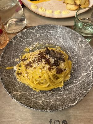 Carbonara  at Rifugio Romano in Rome