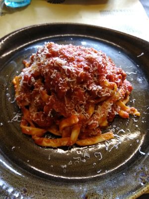 tagliatelle alla carbonara at Rifugio Romano in Rome