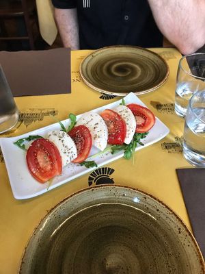 vegan caprese - really good at Rifugio Romano in Rome