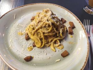 vegan carbonara at Rifugio Romano in Rome