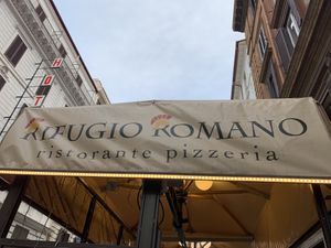 Their little “gladiator helmet” Rs are charming and everywhere at Rifugio Romano in Rome