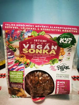 Vegan ham at Bulk Shop in Budapest