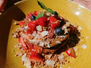 Vegan pancakes at PLUS in Ghent