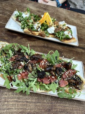Babaganoush flatbread  at Fig in Hvar