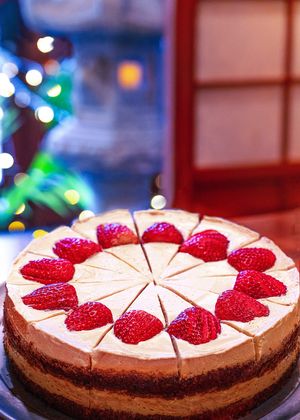 CHEF SATO’S STRAWBERRY SHORTCAKE :
CHEF SATO’S DAIRY FREE, SUGAR FREE, GUILT FREE, ORGANIC MASTERPIECE at Bizen in Great Barrington