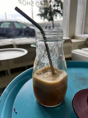 Fresh apple juice  at Herbivore in Prague