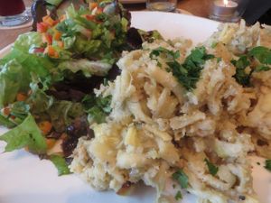 vegan cheese spaetzle (pasta specialty from Southern Germany) with salad at Janoszek in Saarbrucken