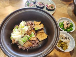  at Loving Hut Land - 러빙헛랜드 in Seoul