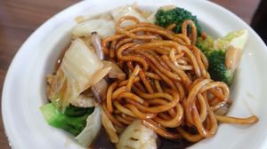 claypot noodles at The Green Hut in North Singapore