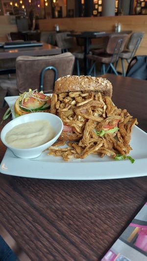 Broodje vegan shoarma at Poort van Assen in Assen