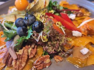 Pompoen carpaccio at Poort van Assen in Assen