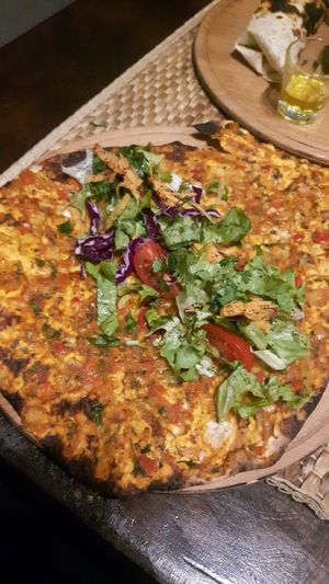 Turkish pizza at Muhtelif Mekan in Istanbul