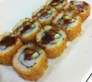 Vegetables fried sushi (Vegan) at HuaSheng in Lisbon
